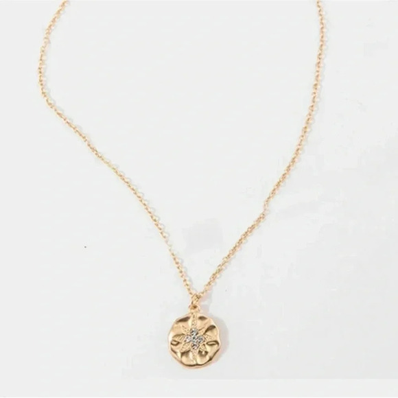 Medallion Star Necklace 14k Gold Minimalist Chain - Picture 8 of 11